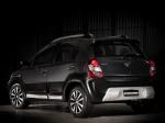 Toyota Etios Cross 2013 года